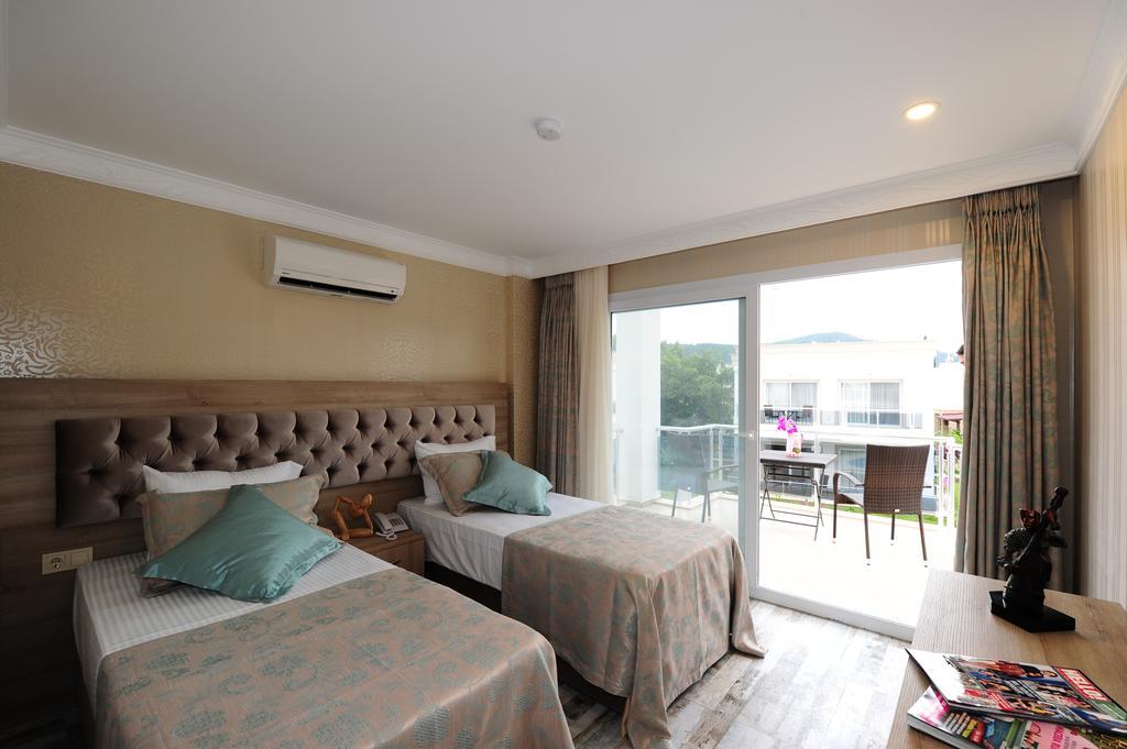 Delita Suite Hotel Turkbuku Golturkbuku Pokoj fotografie