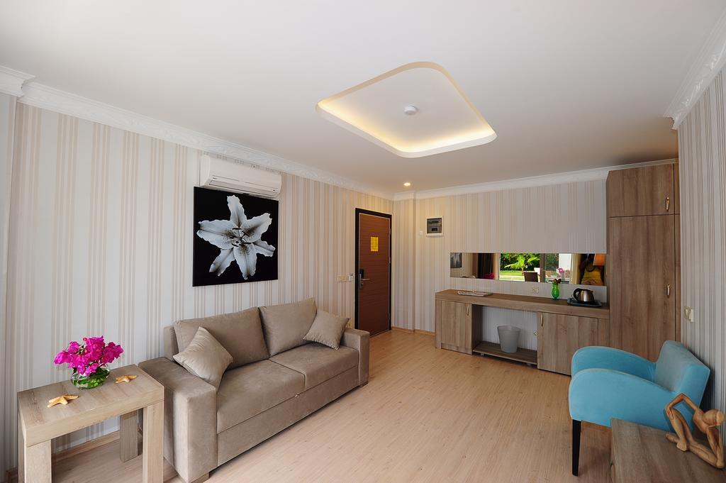 Delita Suite Hotel Turkbuku Golturkbuku Pokoj fotografie