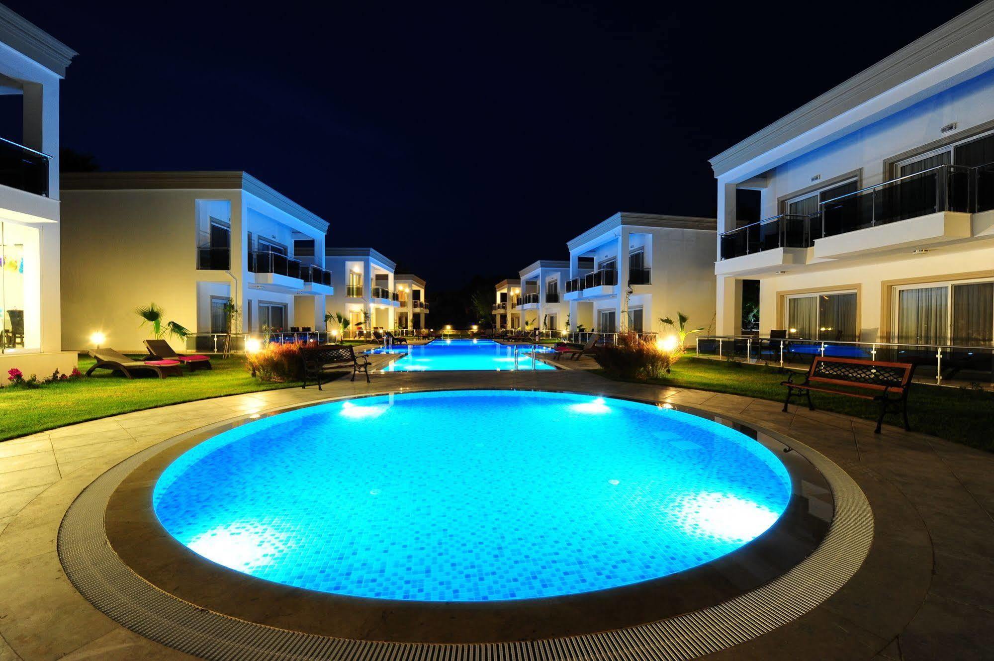 Delita Suite Hotel Turkbuku Golturkbuku Exteriér fotografie